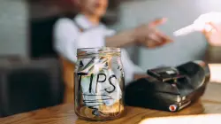 Senate unanimously approves $25,000 tax break for tipped workers